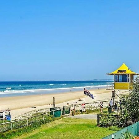 Beachfront Beauty! Gold Coast Kültér fotó